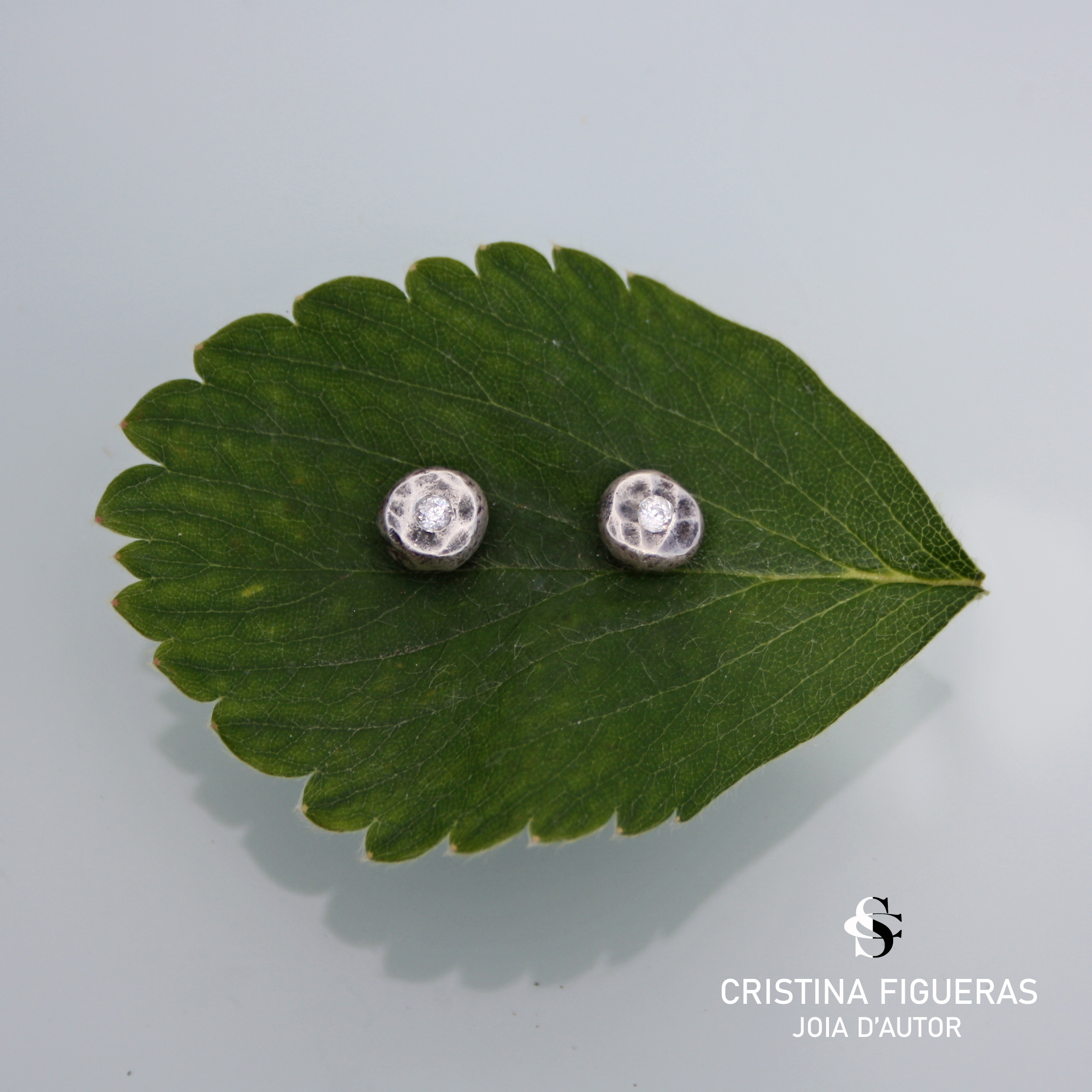 ARRACADES MARTELÉ CIRCONITES