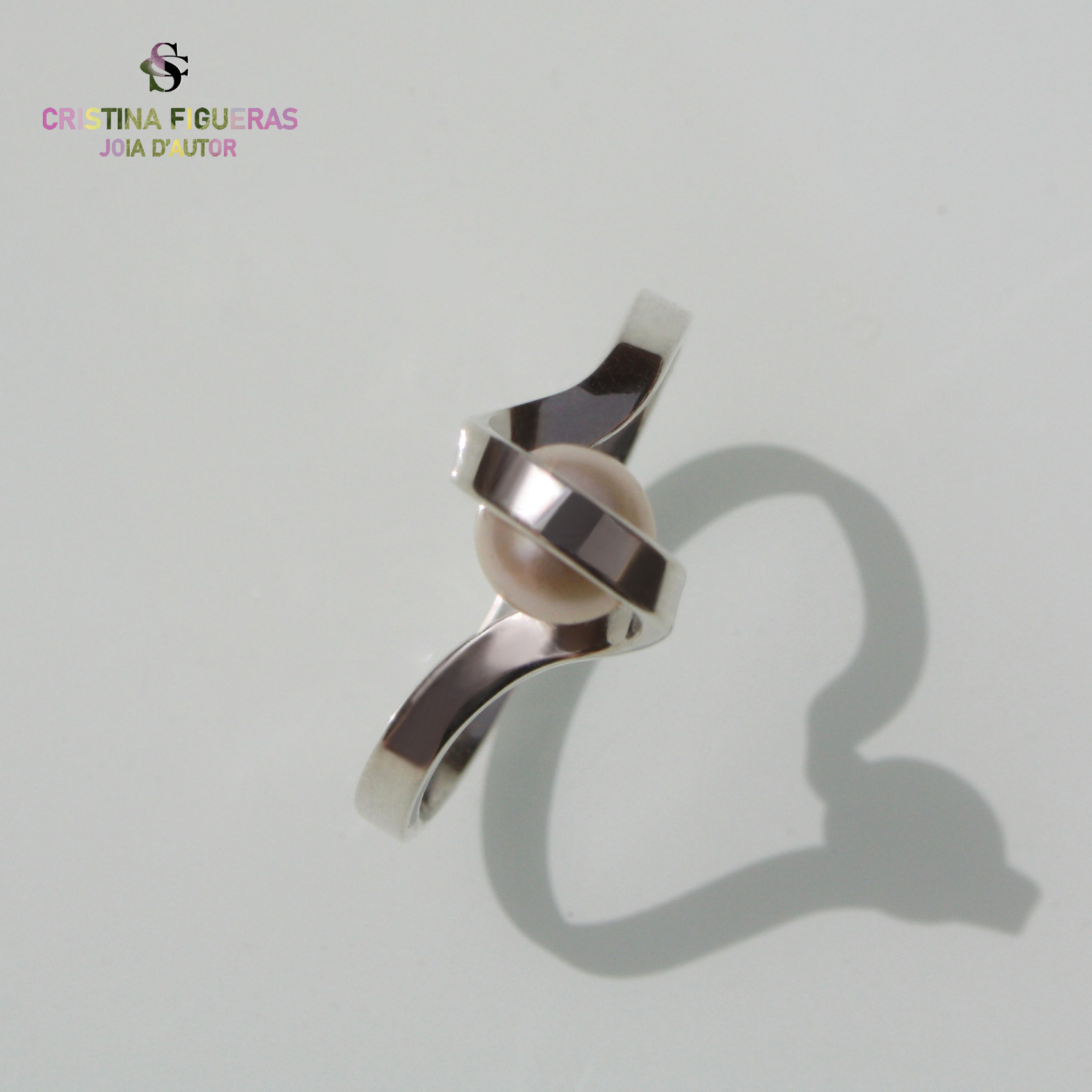 ANELL PERLA ENLLAÇADA